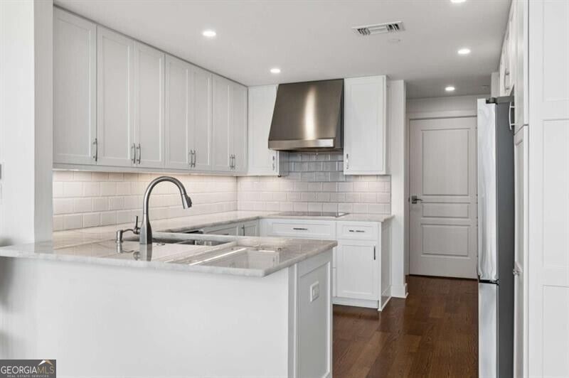 700 Park Regency Place Ne # 1604 Property Photo 42