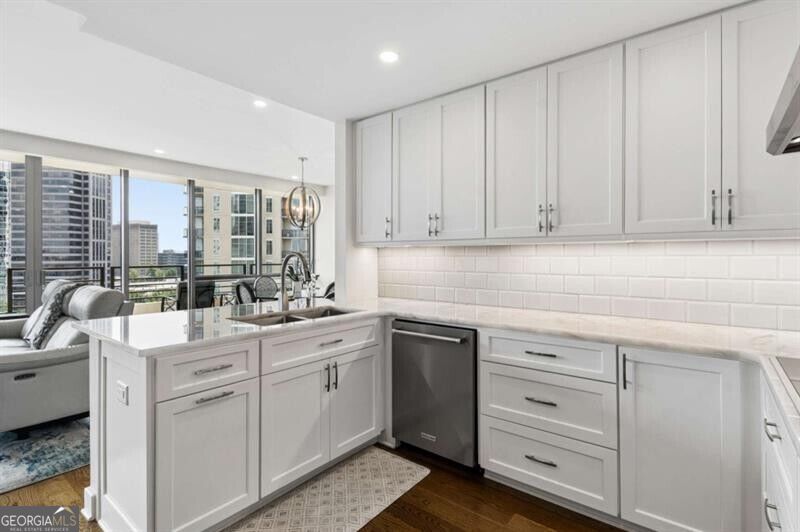 700 Park Regency Place Ne # 1604 Property Photo 45