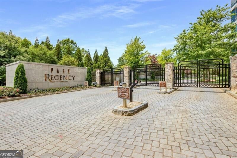 700 Park Regency Place Ne # 1604 Property Photo 74