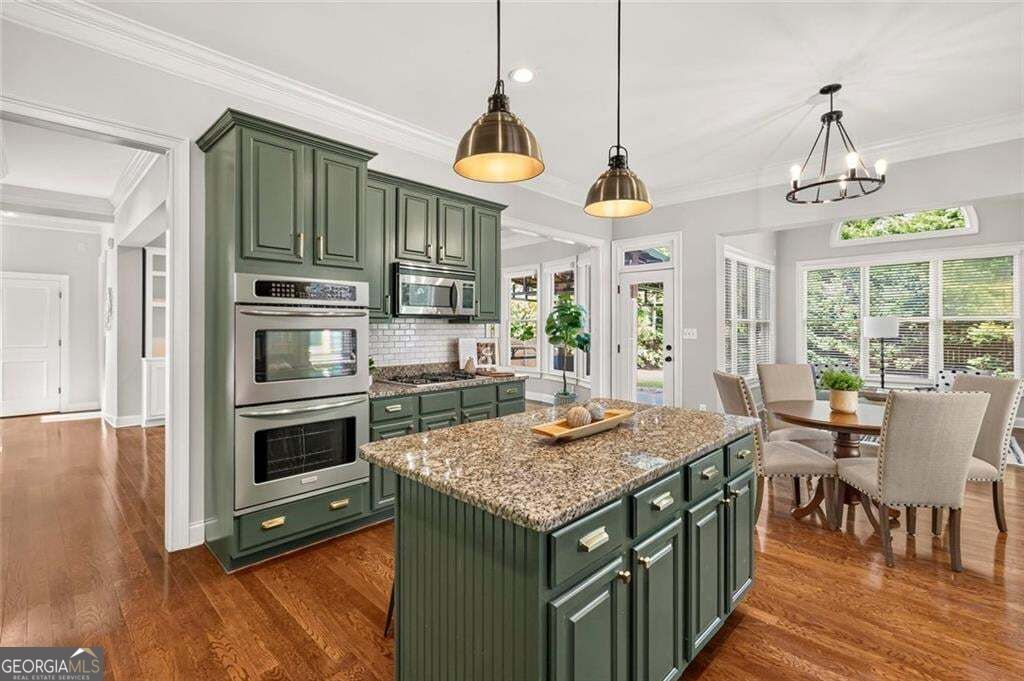 4054 Hill House Road Sw Property Photo 1