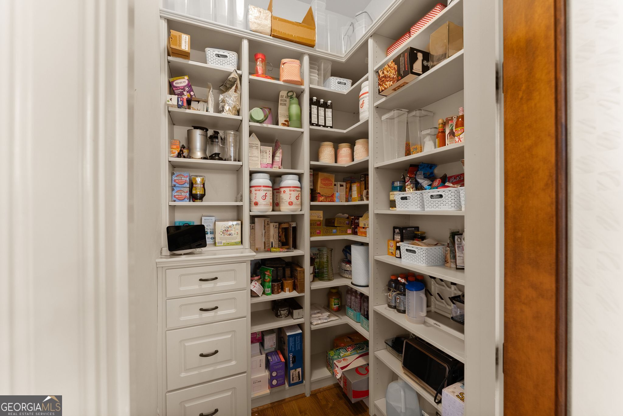 4645 Manor Drive Property Photo 16