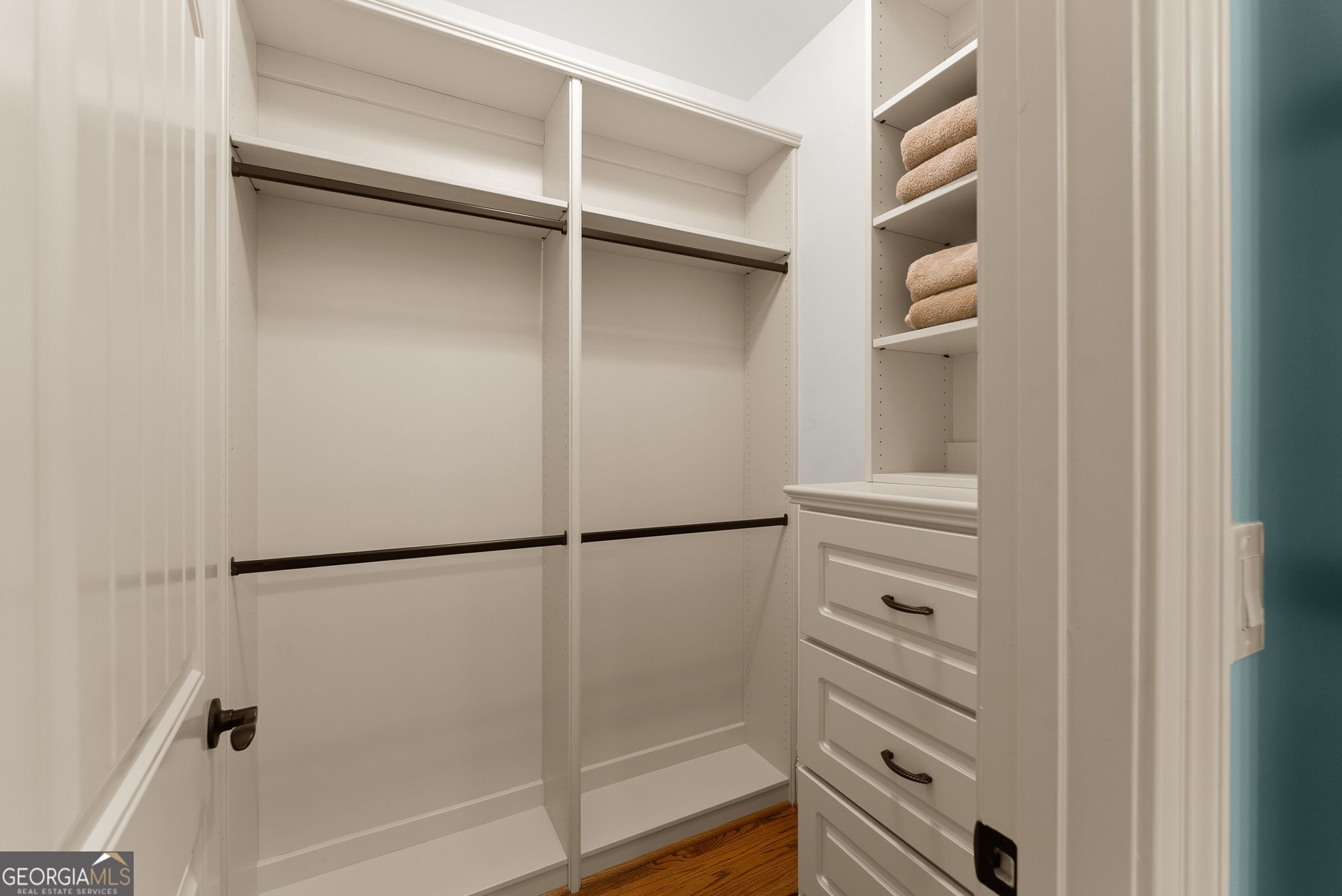 4645 Manor Drive Property Photo 42