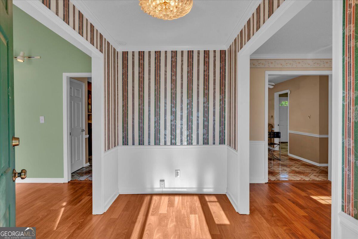 105 Julies Circle Property Photo 3