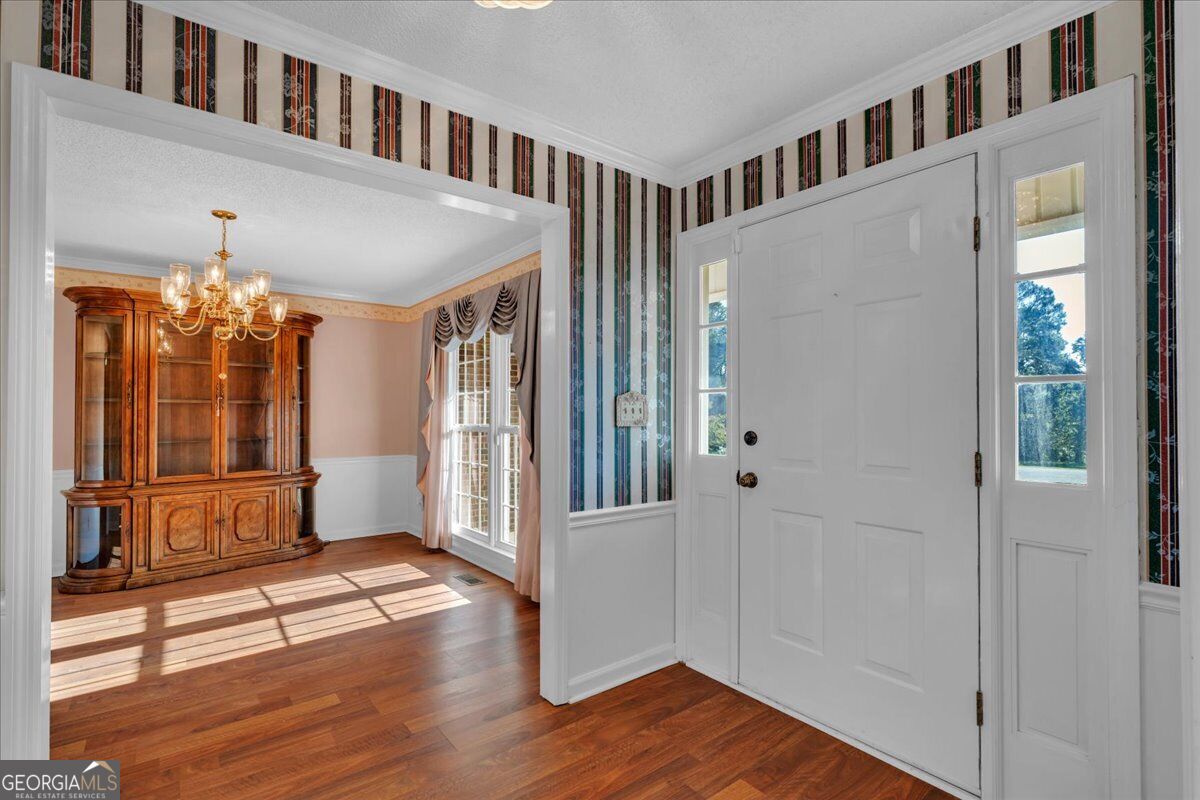 105 Julies Circle Property Photo 4