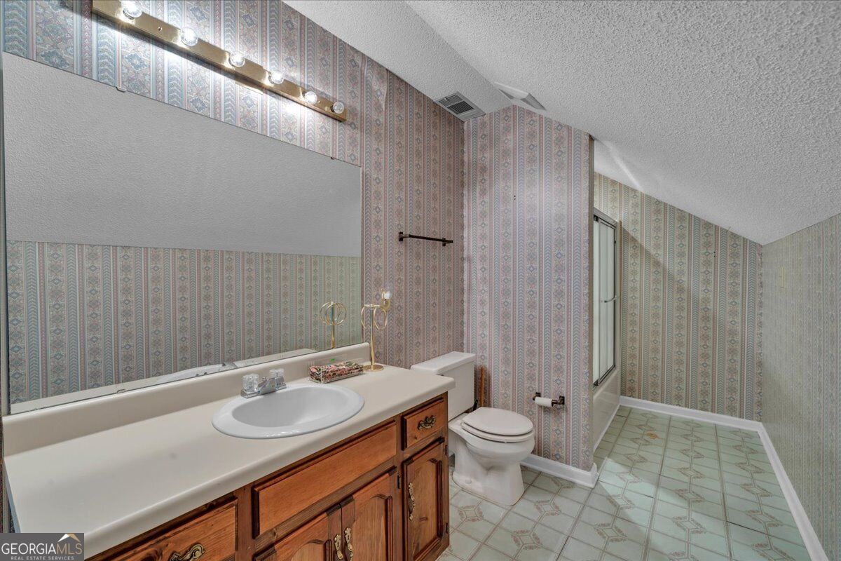 105 Julies Circle Property Photo 37