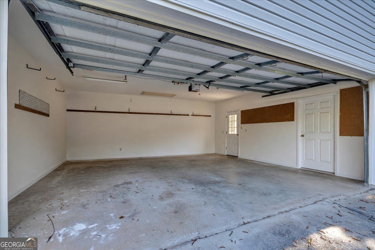 105 Julies Circle Property Photo 46