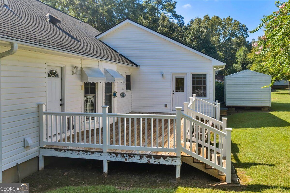 105 Julies Circle Property Photo 64