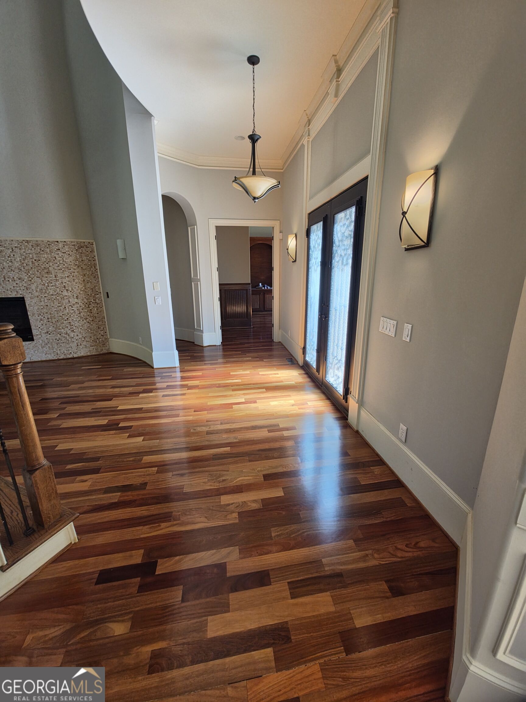 1824 Gateway Drive Property Photo 10