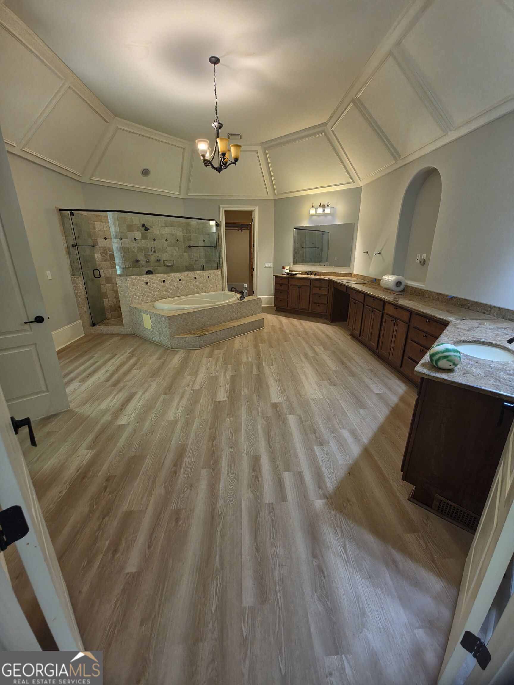1824 Gateway Drive Property Photo 20