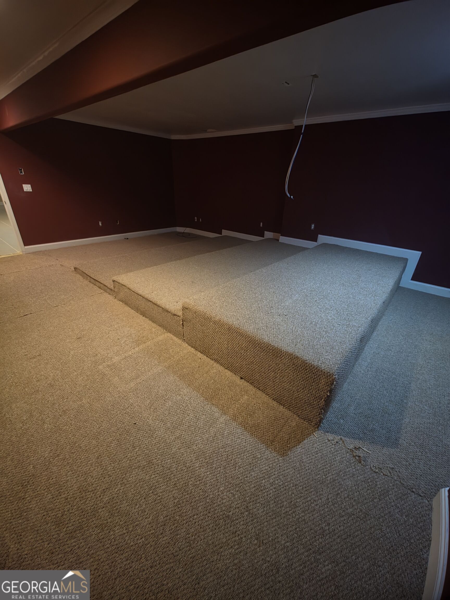 1824 Gateway Drive Property Photo 39