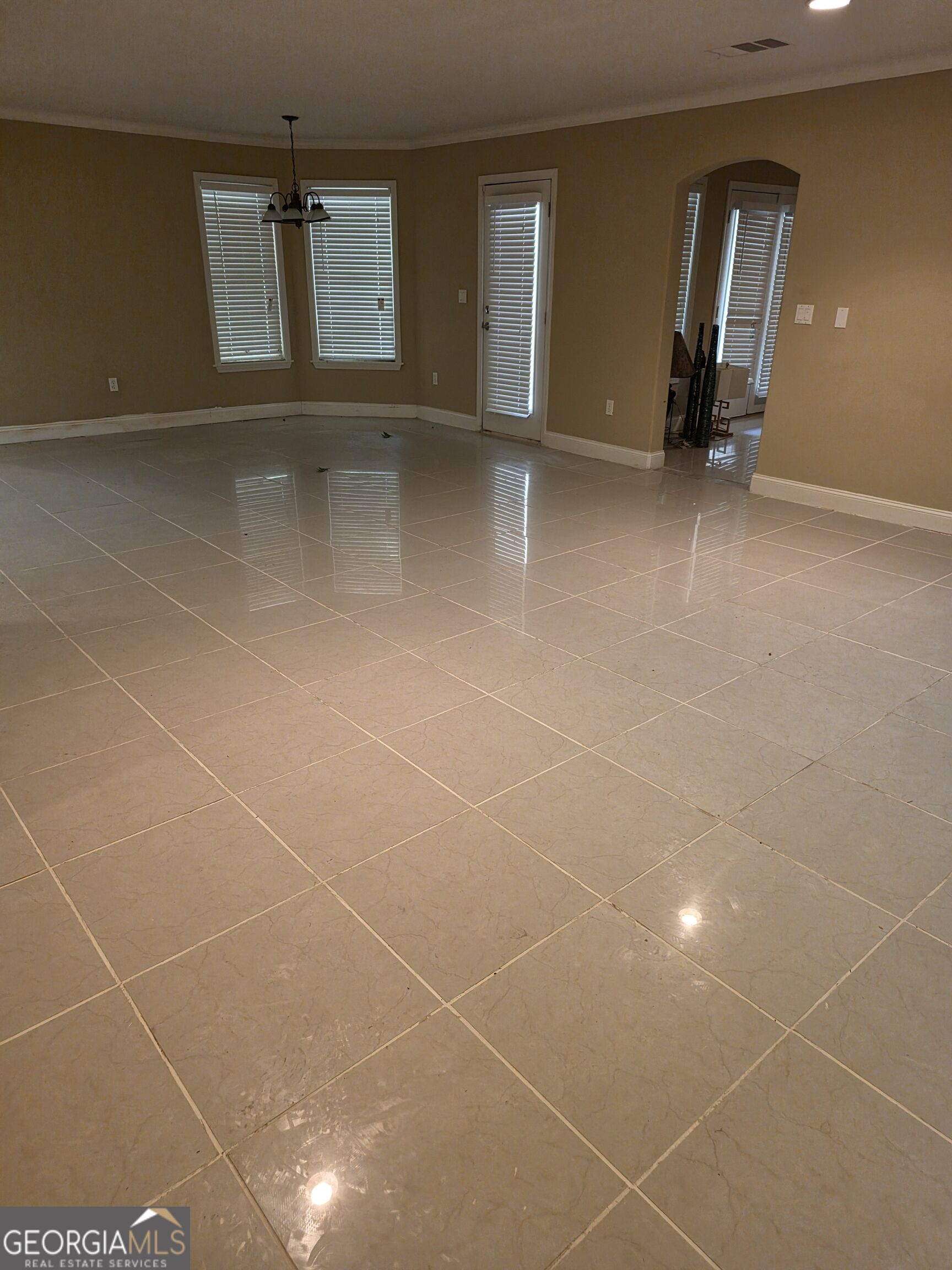 1824 Gateway Drive Property Photo 43