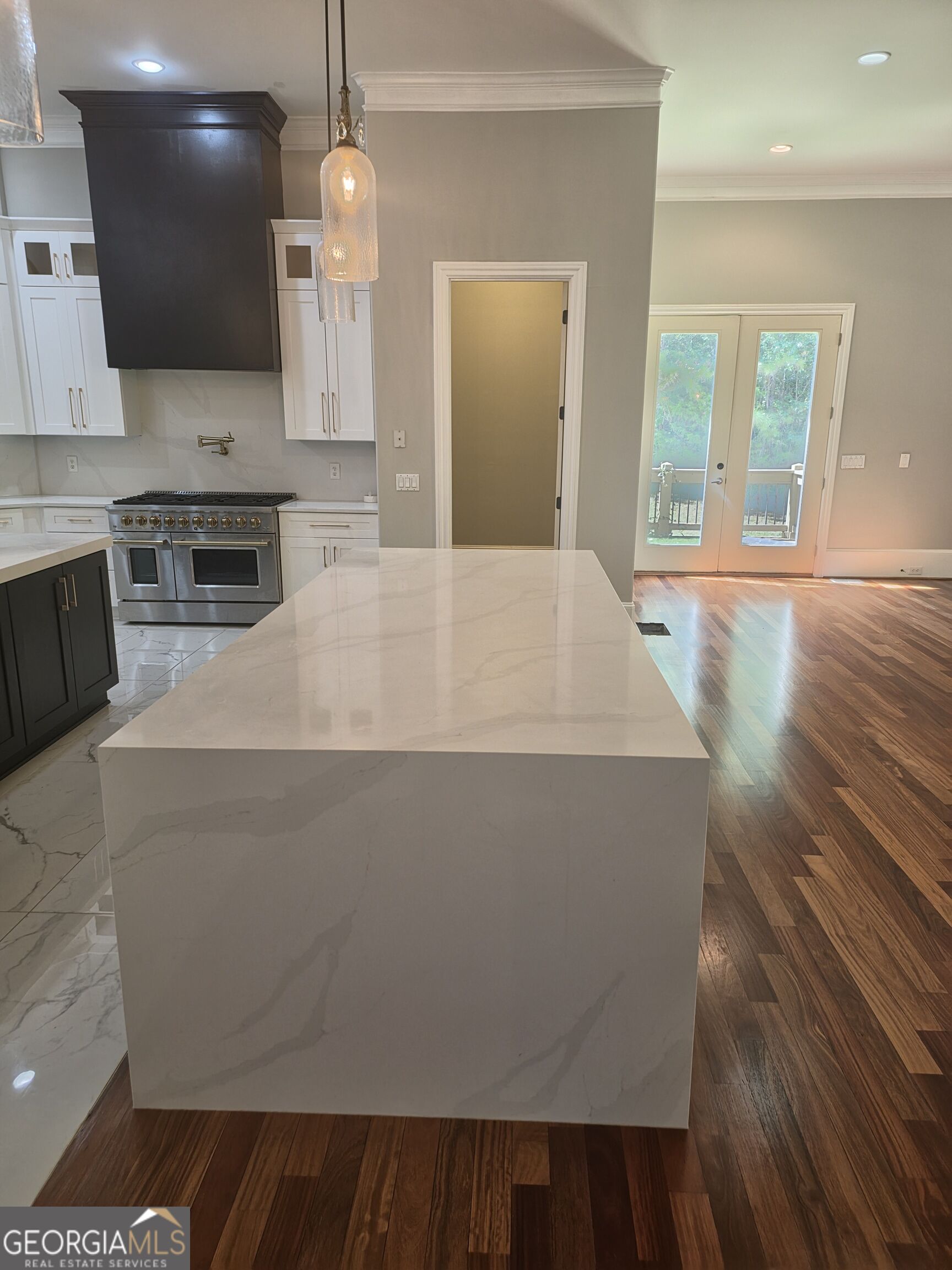 1824 Gateway Drive Property Photo 112