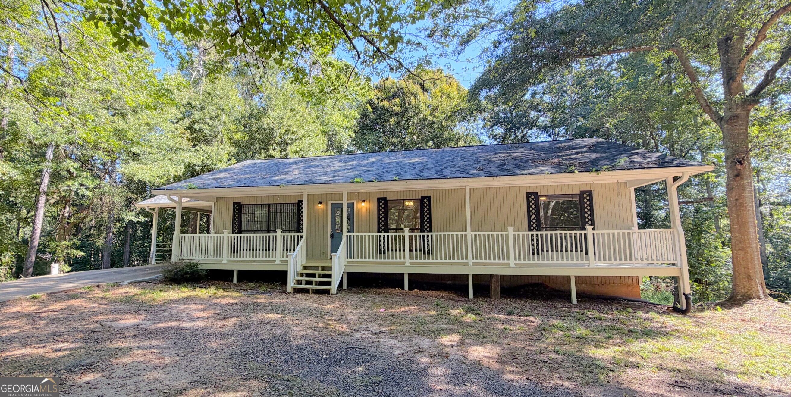 135 Muse Bridge Road Property Photo 1