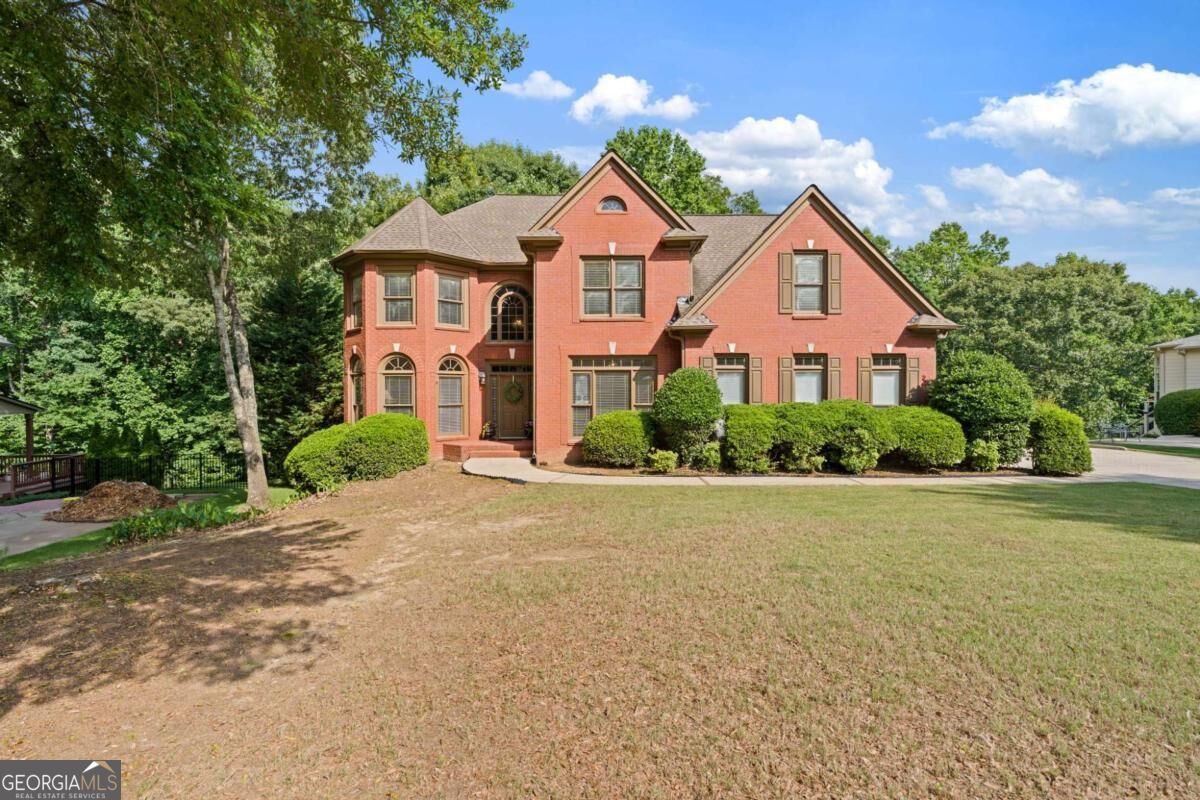 163 Woodcliff Drive Property Photo 1