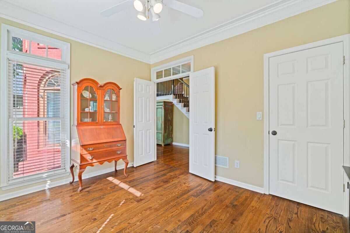163 Woodcliff Drive Property Photo 8