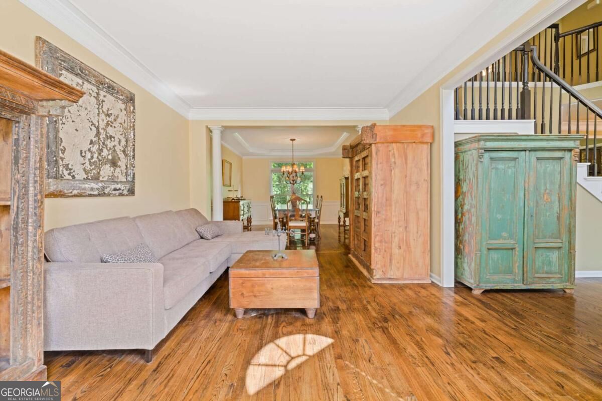 163 Woodcliff Drive Property Photo 9