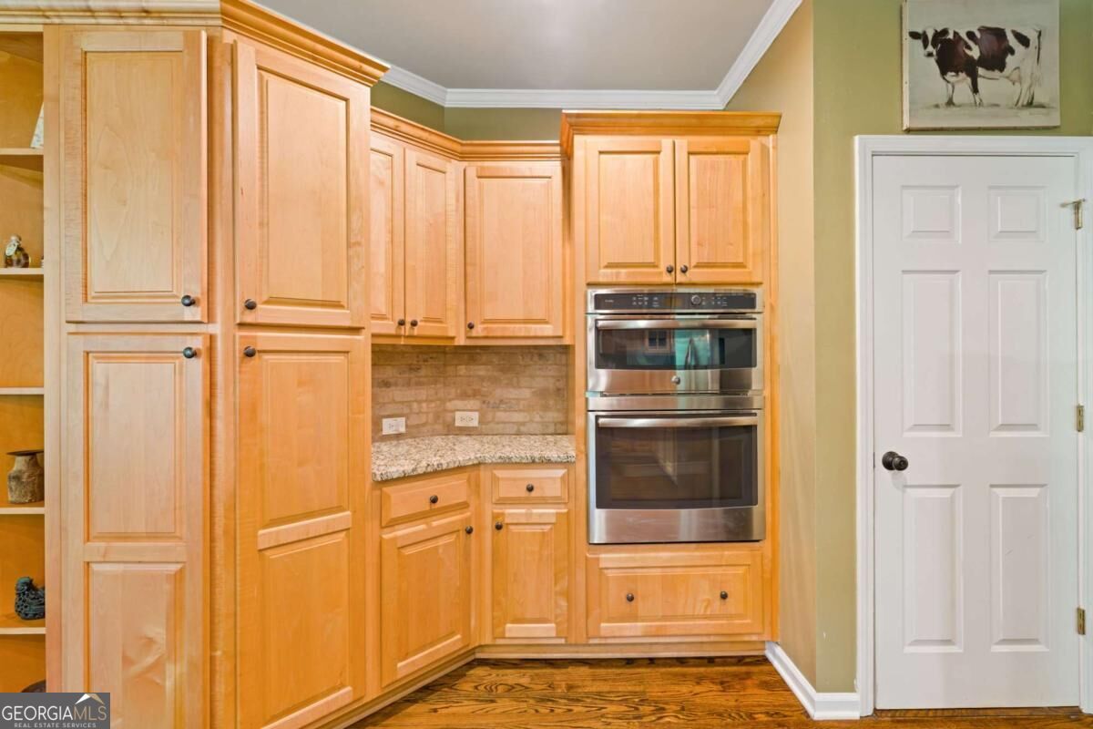 163 Woodcliff Drive Property Photo 15