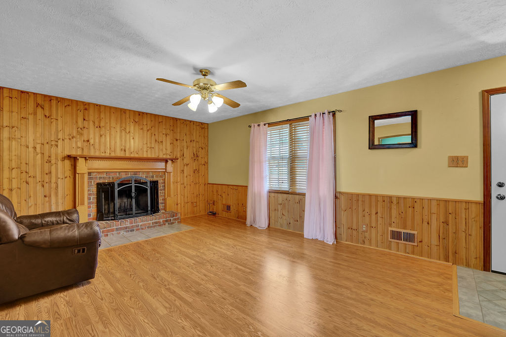 1480 Pinyon Place Property Photo 9