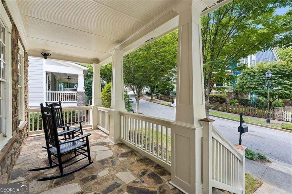 1634 Gilstrap Lane Nw Property Photo 2