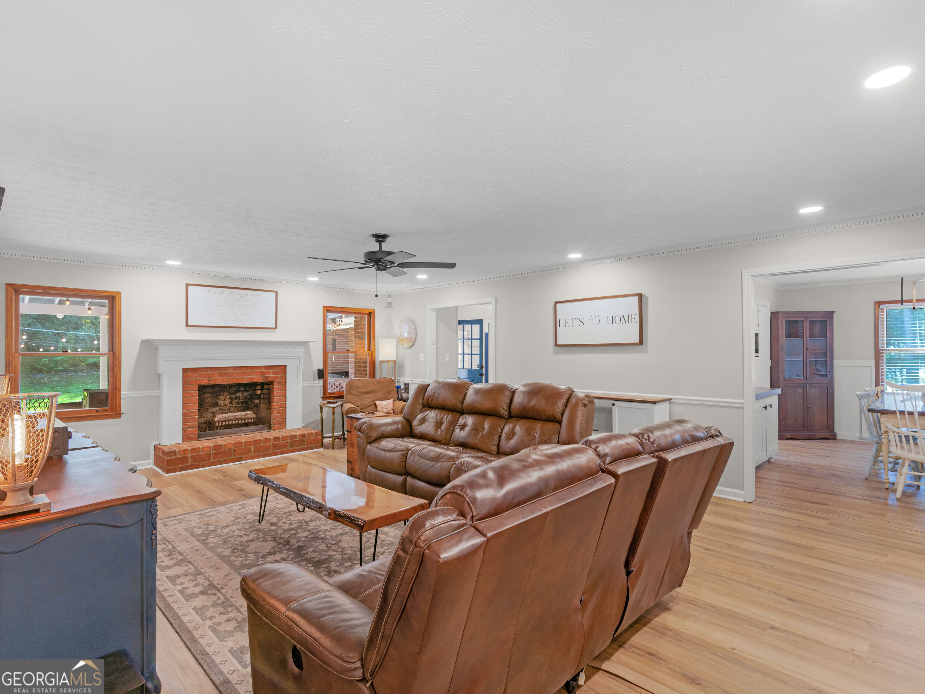 20 Valley Trail Property Photo 10