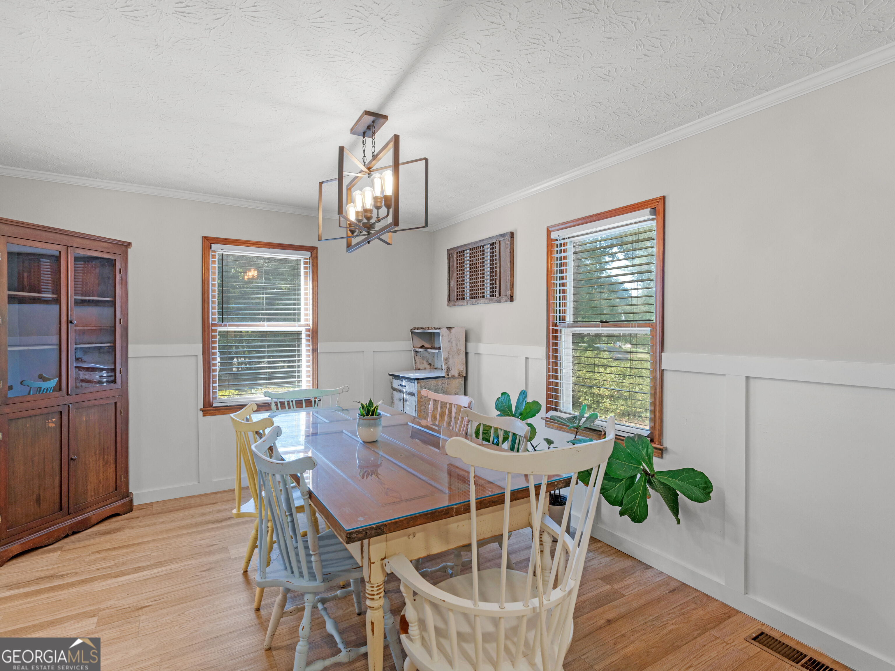 20 Valley Trail Property Photo 14