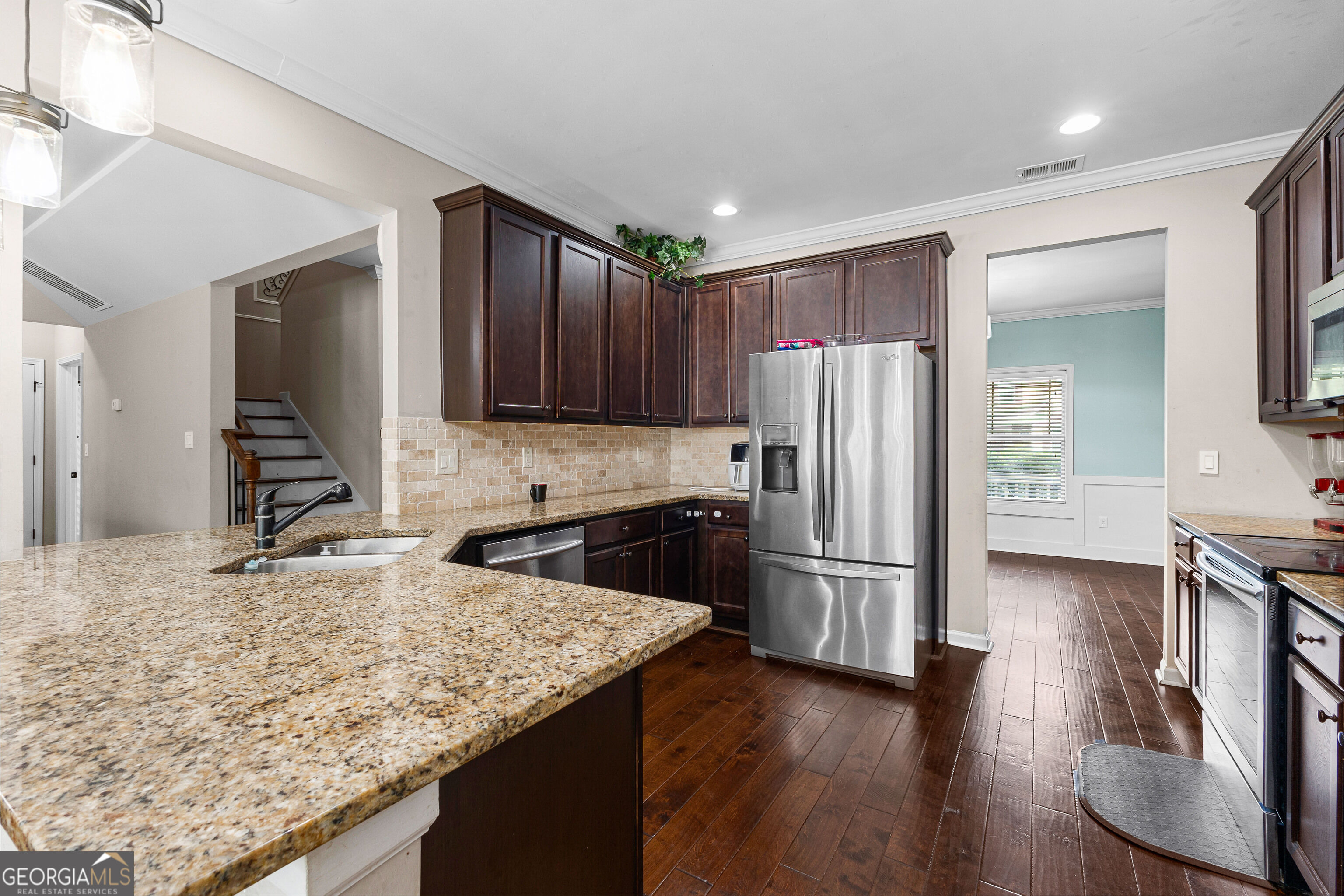 7 Camden Circle Property Photo 14