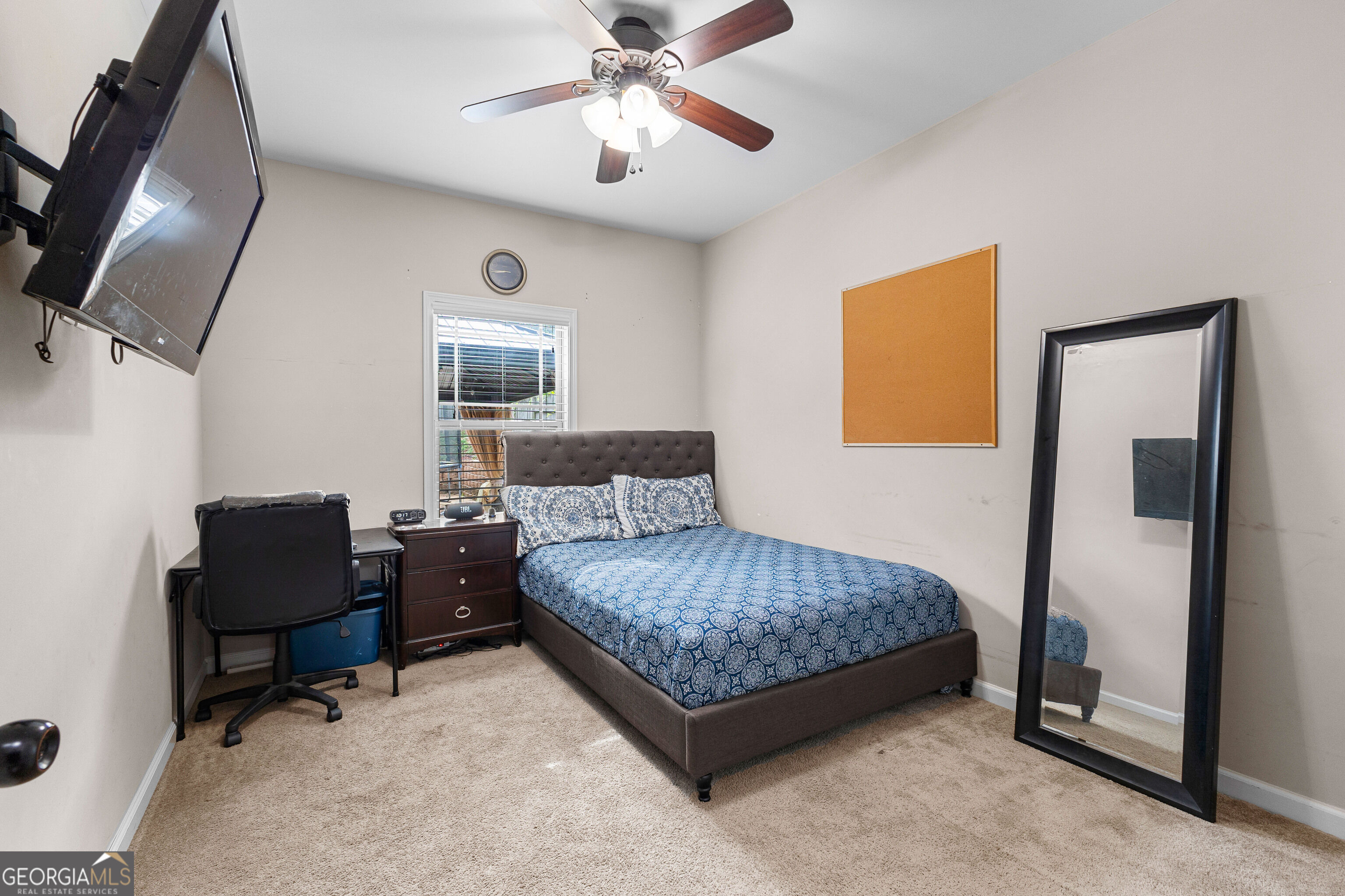 7 Camden Circle Property Photo 17