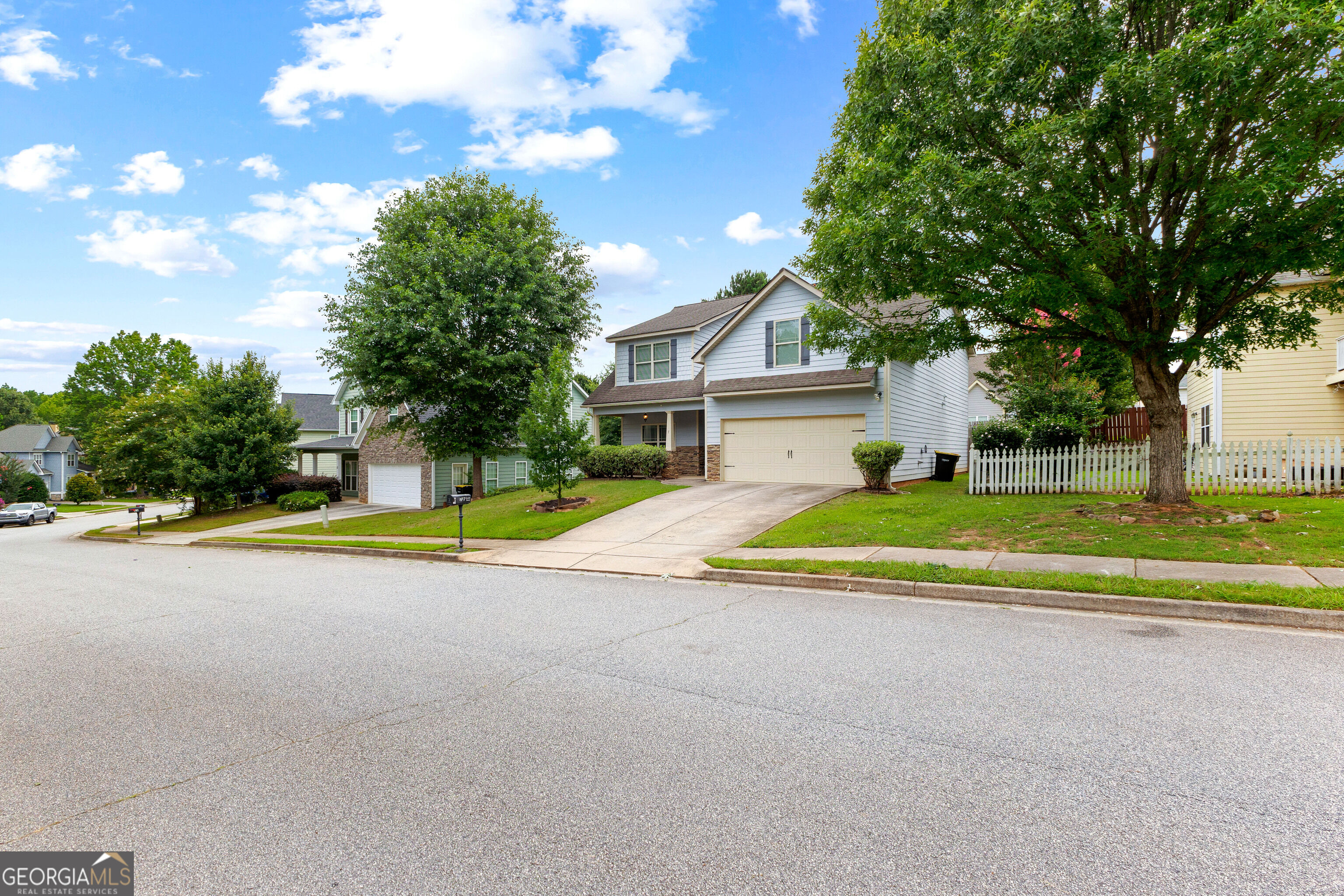 7 Camden Circle Property Photo 39
