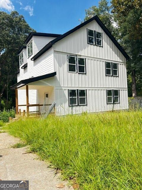 155 Watson Circle SE Property Photo 1