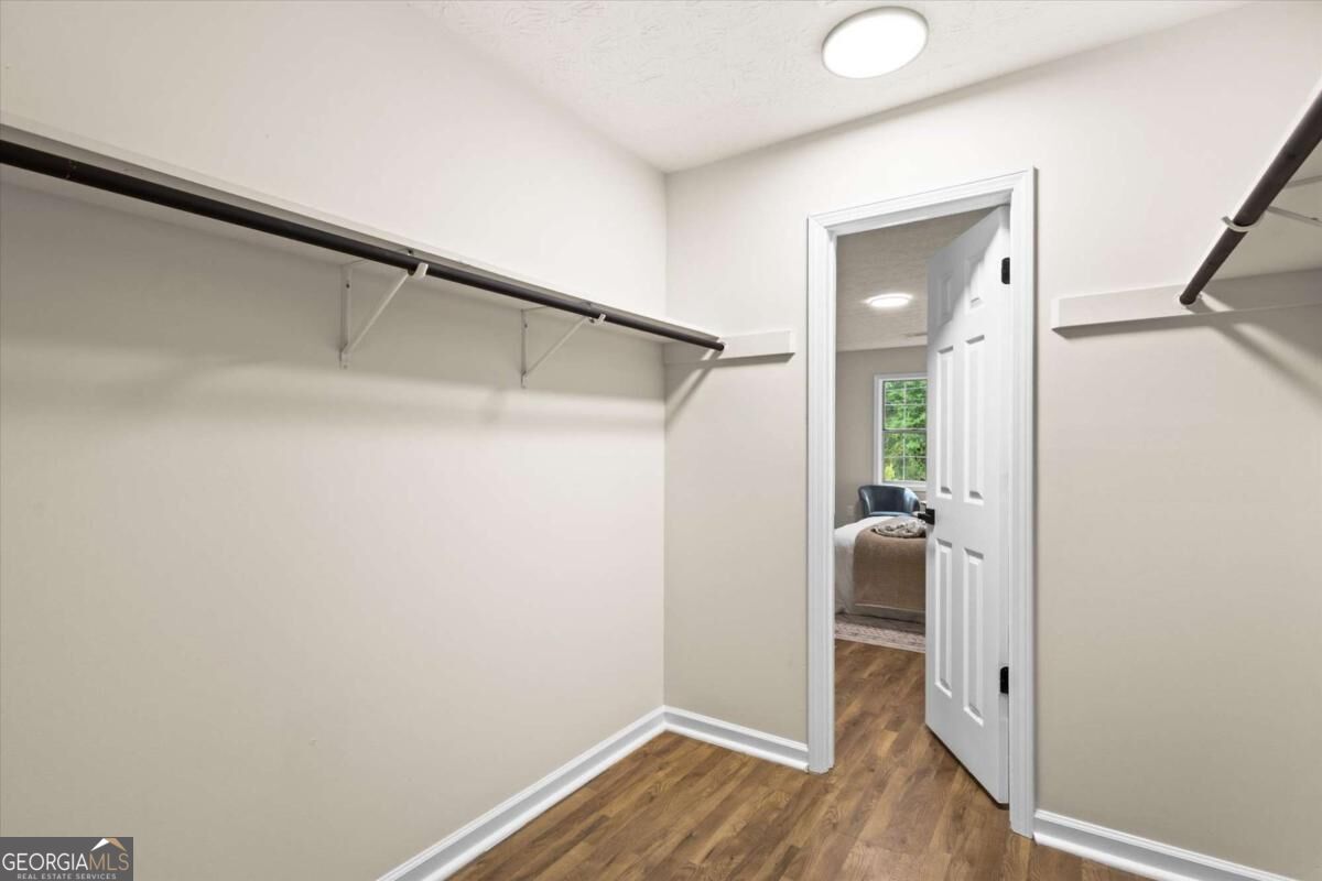 3075 Ashly Forest Drive Property Photo 37