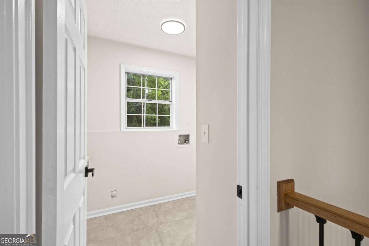 3075 Ashly Forest Drive Property Photo 45