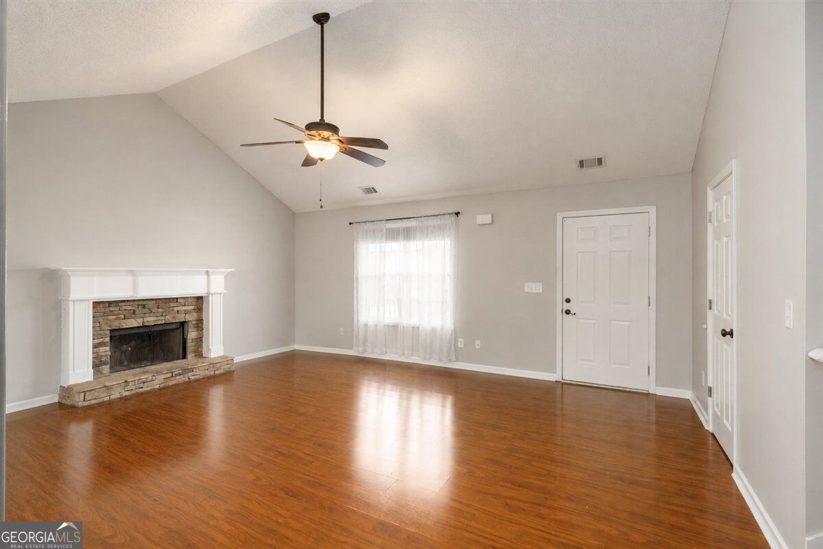 137 Stonebrooke Drive Property Photo 24