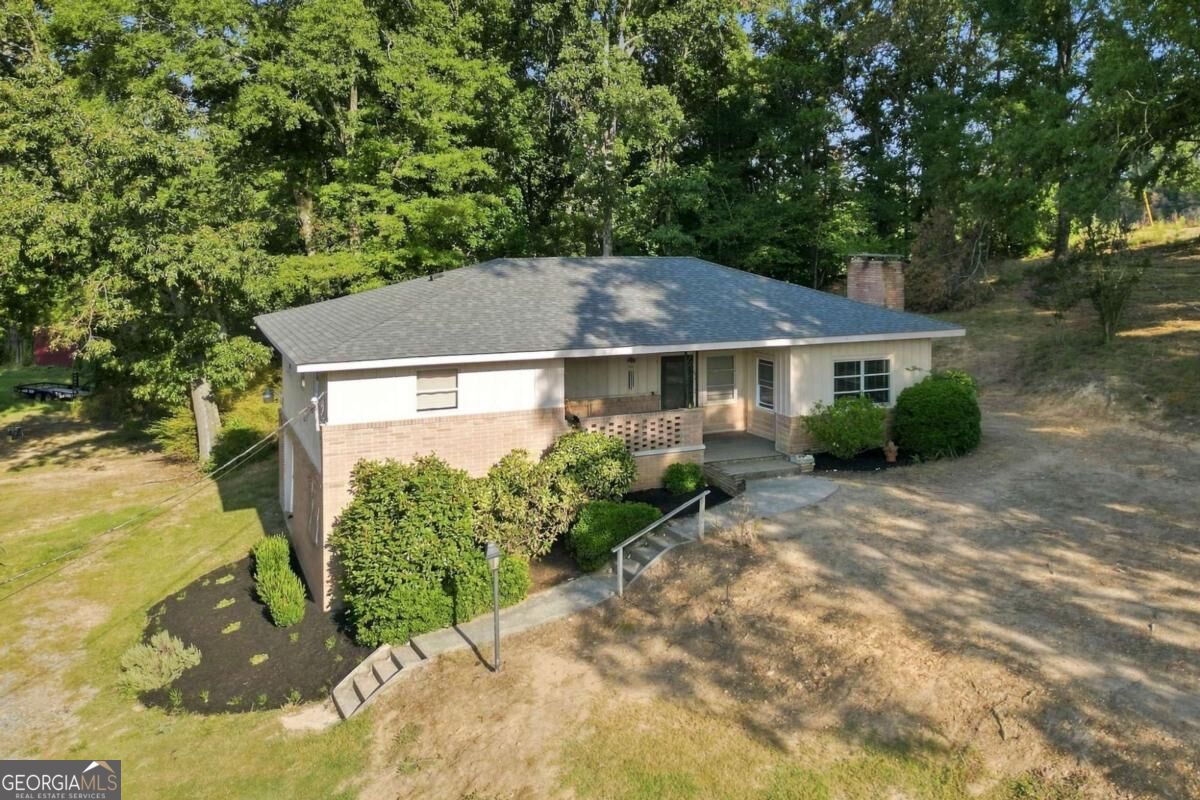 16 Martin Road Sw Property Photo 1