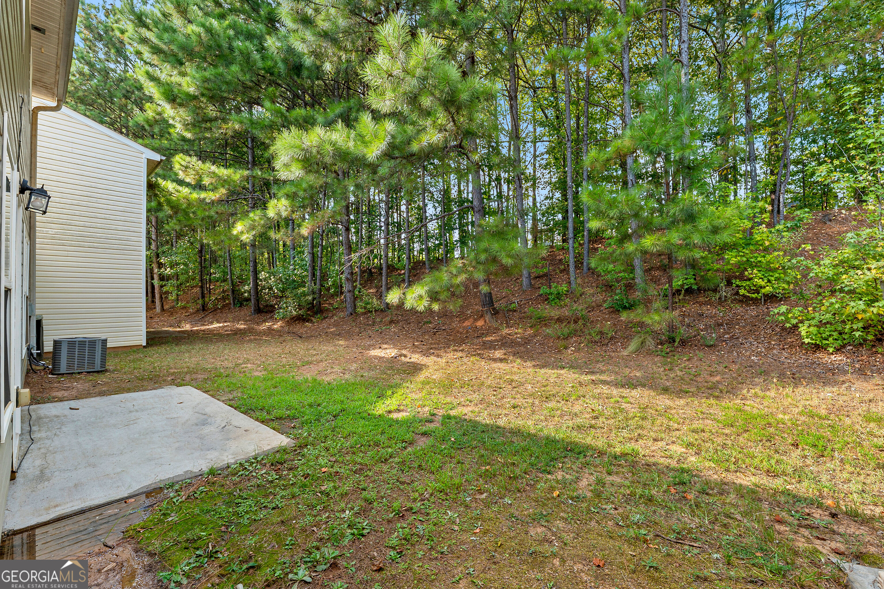 524 Jaclyn Circle Property Photo 3