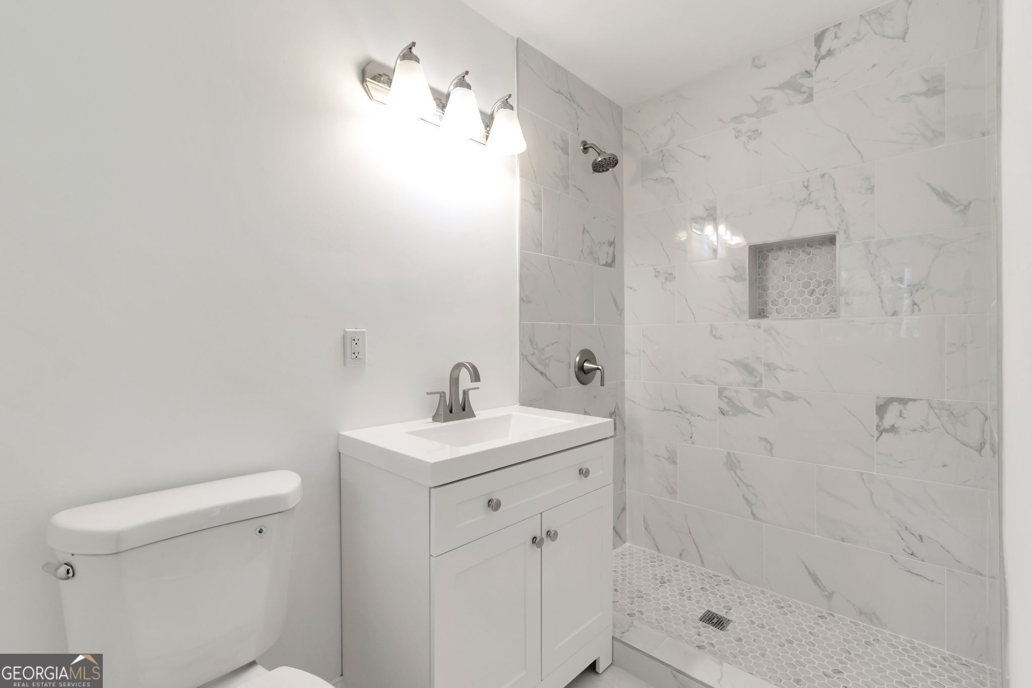 2616 Hawthorne Drive Ne Property Photo 18