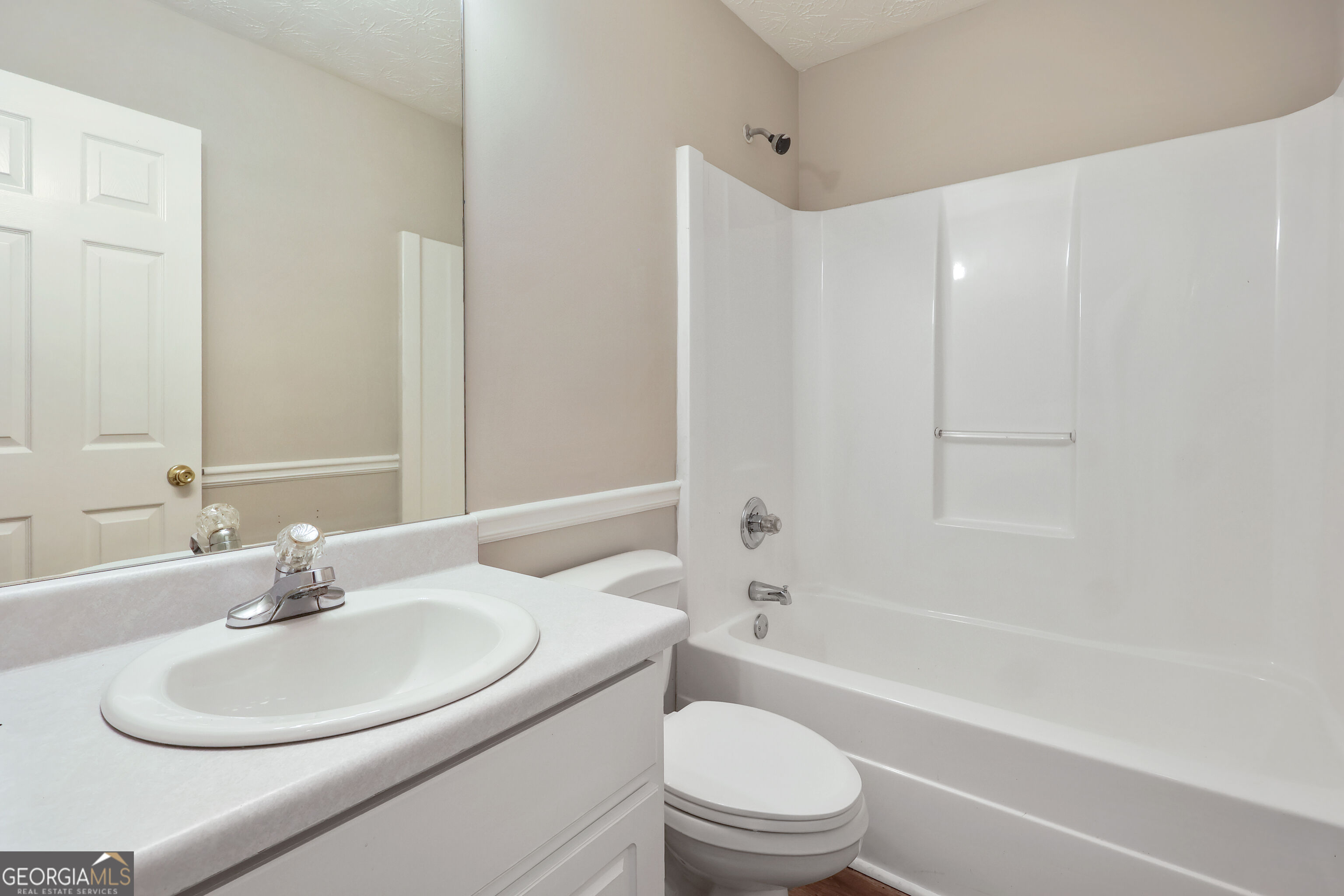215 Cambridge Way Property Photo 10