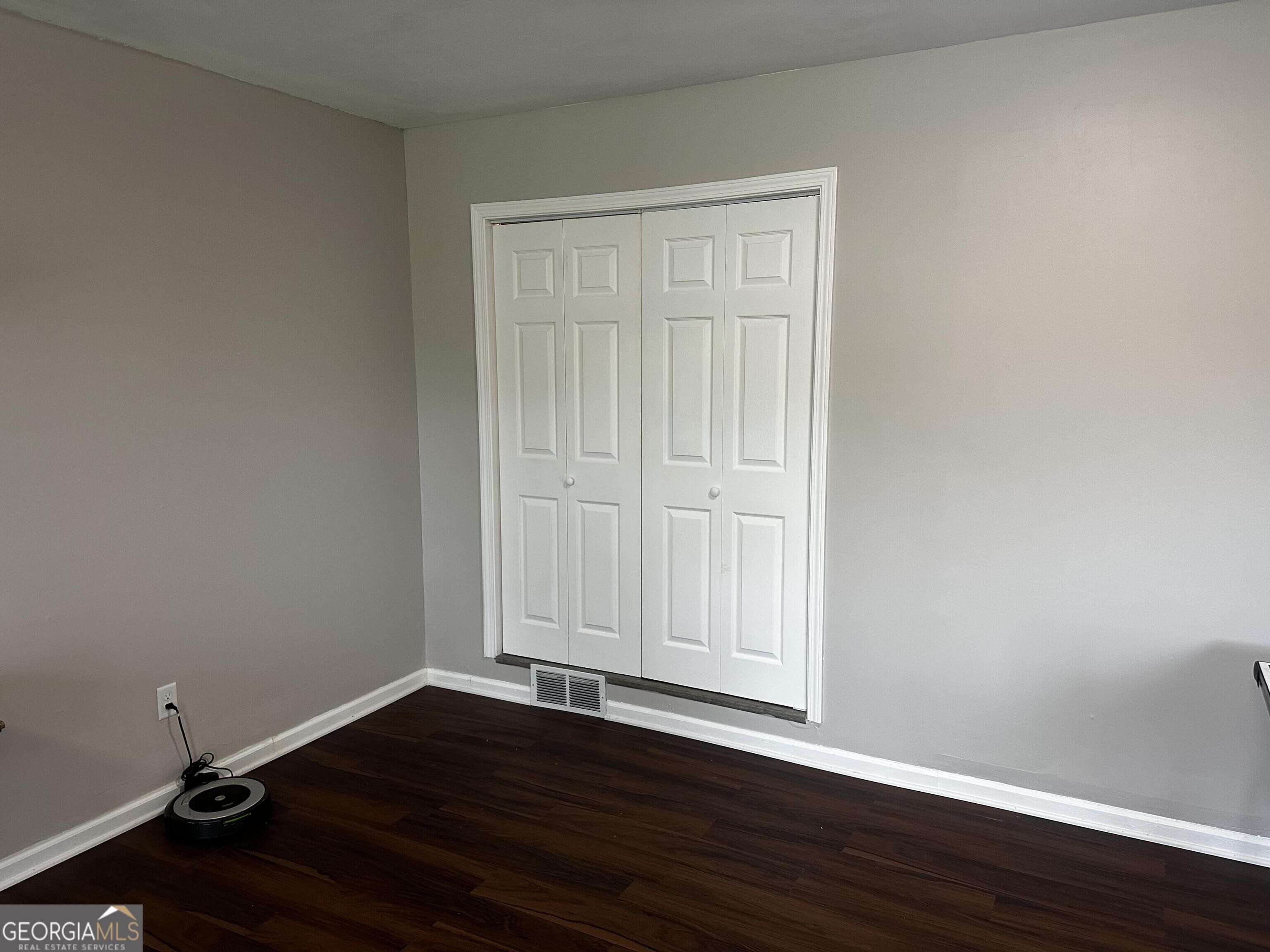 692 Crawford Circle Property Photo 18