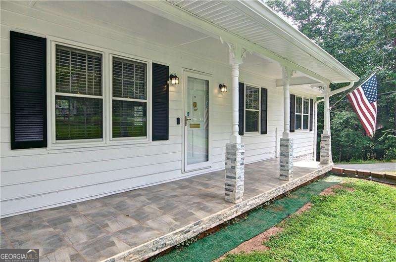 6428 Paradise Point Road Property Photo 1