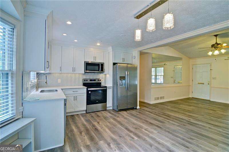 6428 Paradise Point Road Property Photo 16