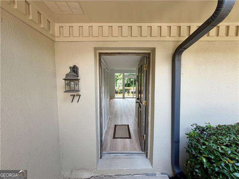 77 Adrian Place Nw Property Photo 10