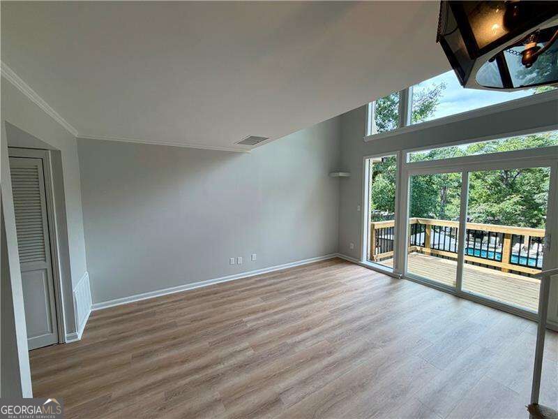 77 Adrian Place Nw Property Photo 12