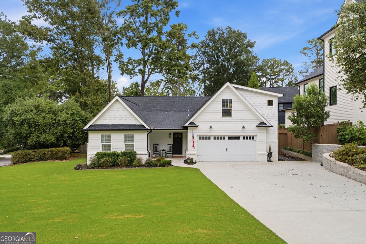2327 Drew Valley Road Ne Property Photo 1