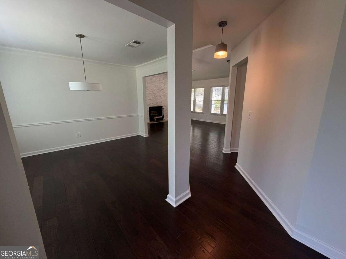807 Arbor Forest Place Sw Property Photo 5