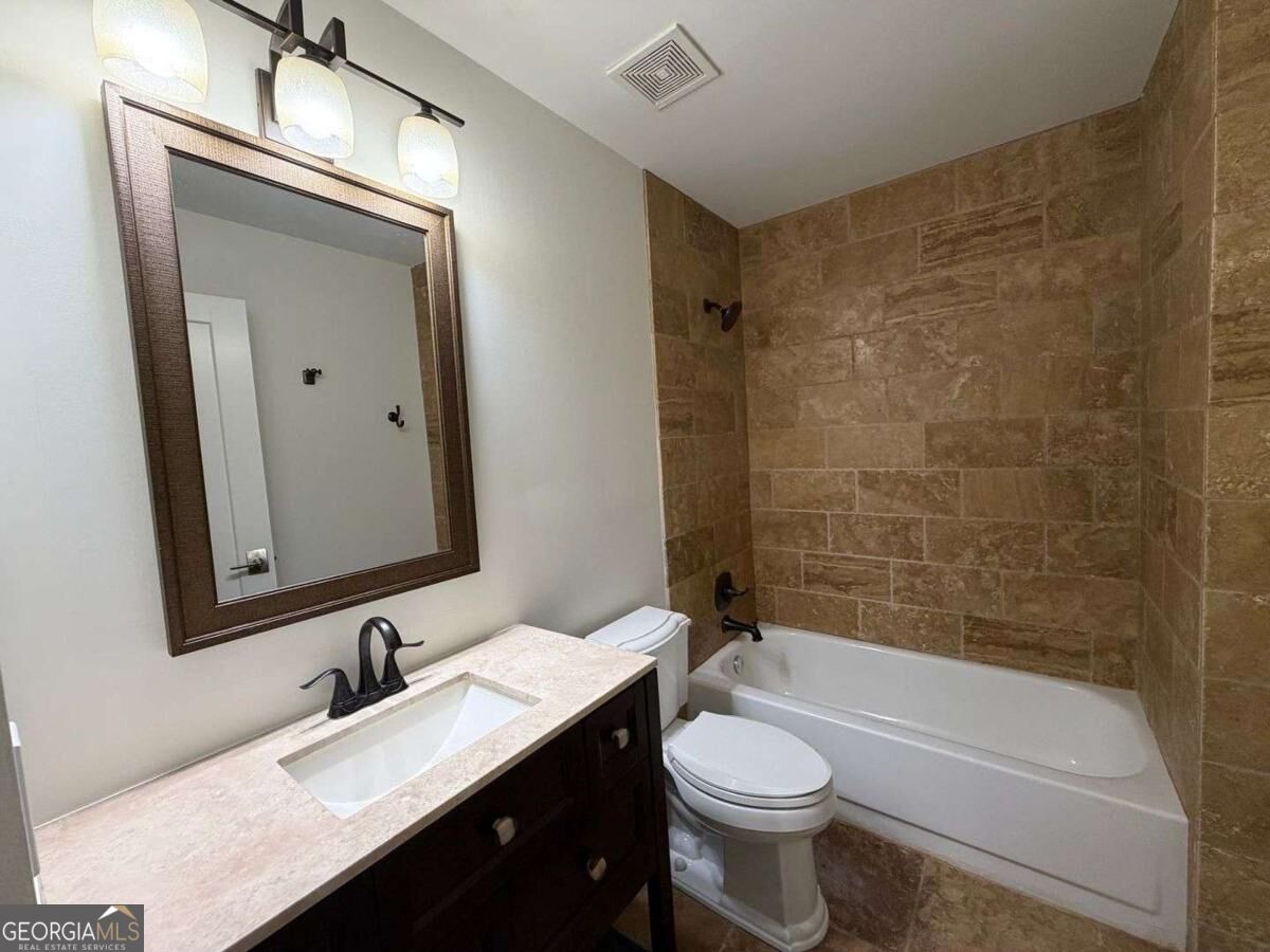 807 Arbor Forest Place Sw Property Photo 22