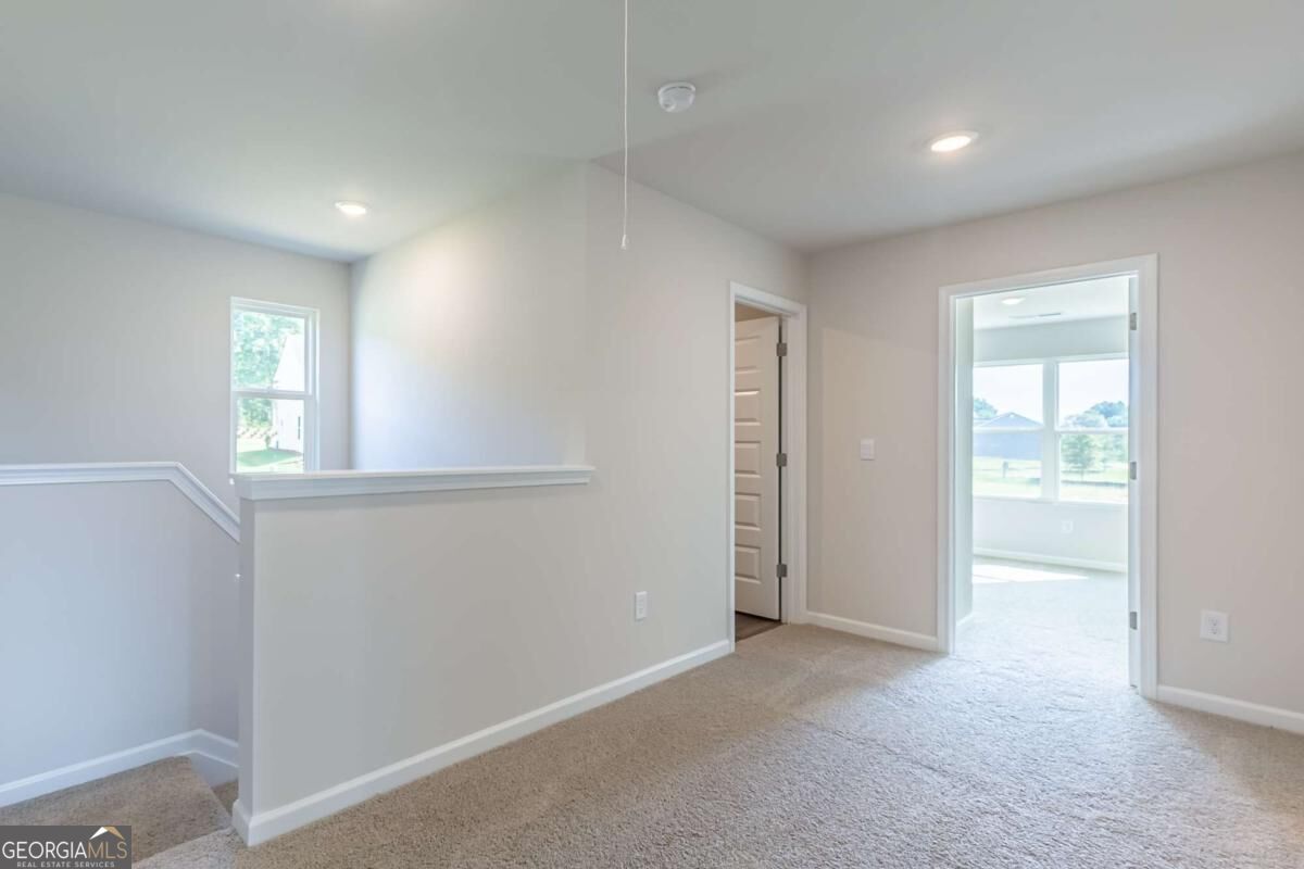 607 Cantor Way Property Photo 12