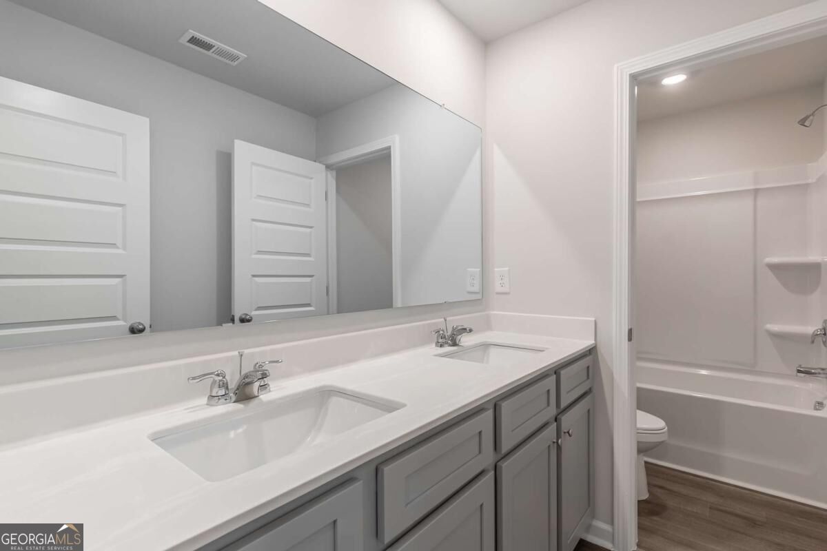 607 Cantor Way Property Photo 19