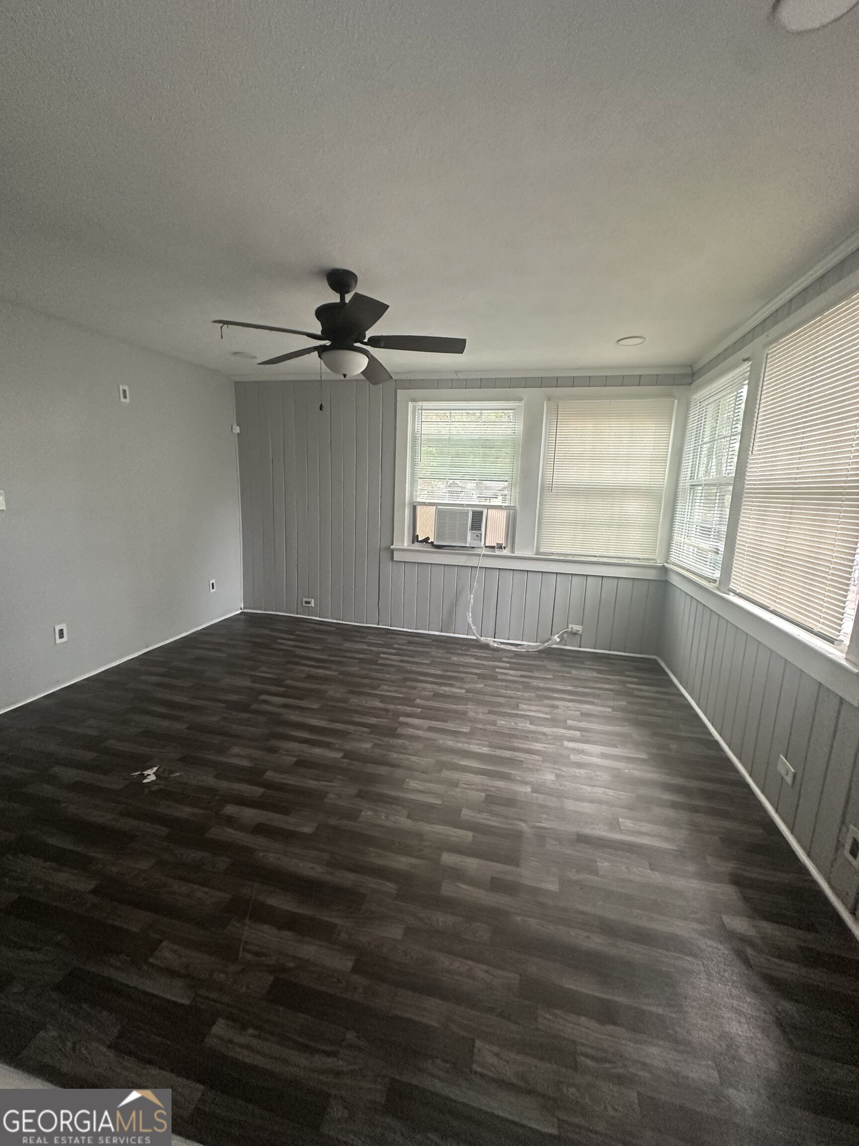 1126 Brentwood Avenue Property Photo 11
