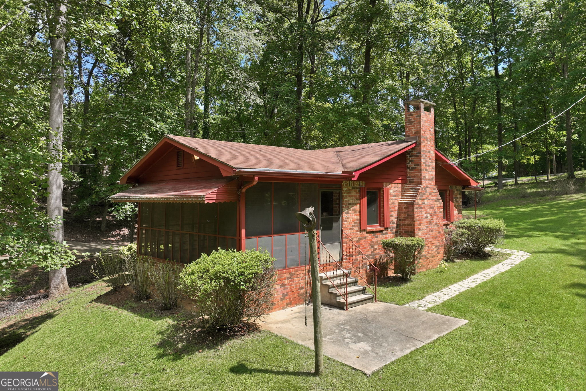 6505a Julian Road Property Photo 5
