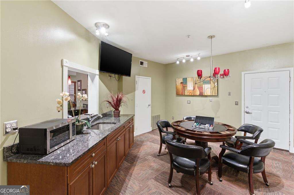10 Perimeter Summi Boulevard Ne # 4443 Property Photo 27