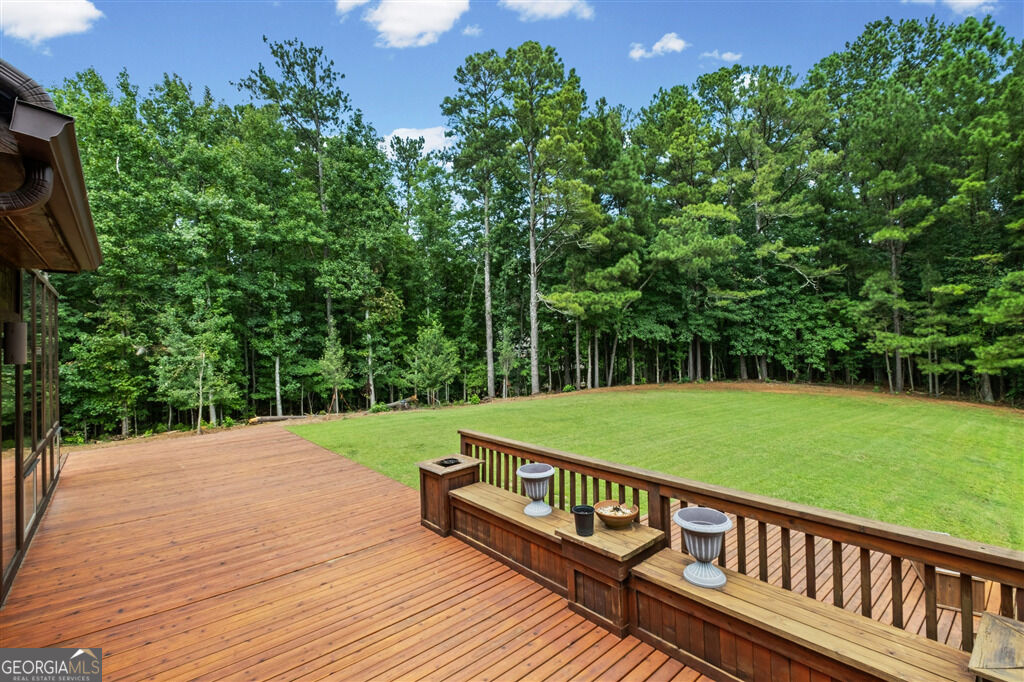 2320 Kitfox Circle Property Photo 6